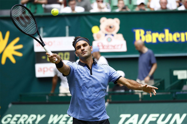 Federer u finalu Halea