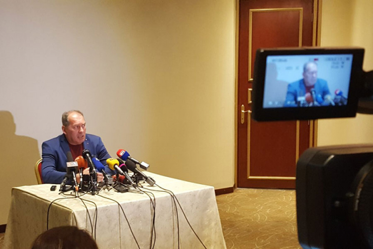 Mektić: Dodik je krajem maja u RS unio 200.000 evra u kešu