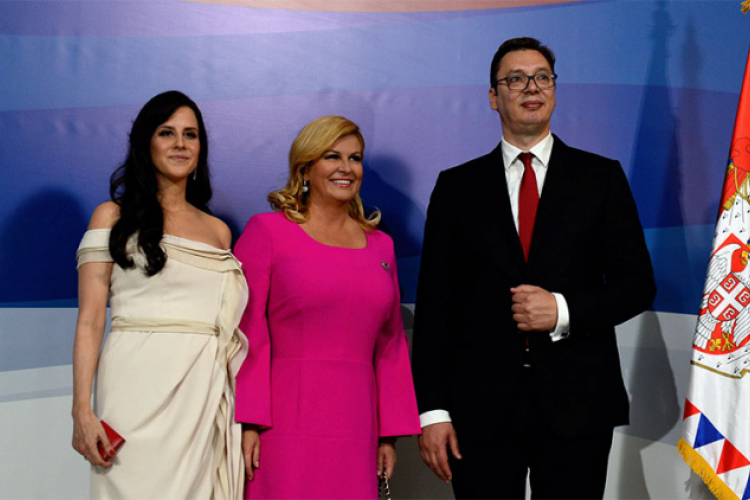 Vučić 1. jula sa Grabar-Kitarović u Dubrovniku
