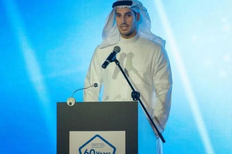 Riana u vezi sa bogatim saudijskim biznismenom