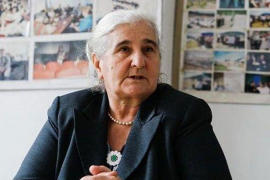 Munira Subašić tvrdi da ju je taksista u Srebrenici gađao kamenom