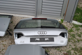 Skupocjeni audi sasjekao u dijelove, pa u Prijedoru prijavio krađu