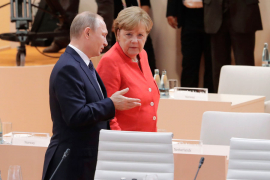 Napadnuti stražari ispred hotela u kojem je odsjeo Putin?