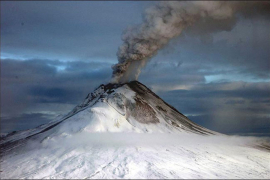 Erupcija vulkana na Aljasci, izdato upozorenje za avijaciju