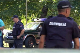 Predala se dva od tri zabarikadirana mladića u Kragujevcu