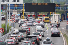 Na autoputu u Hrvatskoj kolona duga preko 12 kilometara