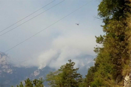 Helikopter OS BiH stigao u Jablanicu, proširila se požarna linija