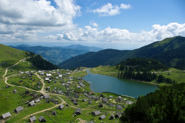 Utopio se u jezeru nakon prevrtanja čamca