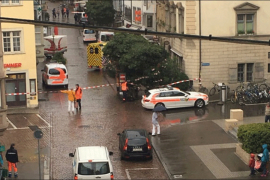 Napad motornom testerom u Švajcarskoj nije terorizam, napadač u ...