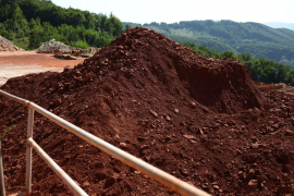 Milion tona boksita leži ispod Grmeča