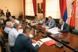 Kadrovi SNSD-a napuštaju komisije u parlamentu BiH
