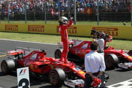 Sebastian Vettel slavio na Hungaroringu i povećao prednost nad Lewisom ...