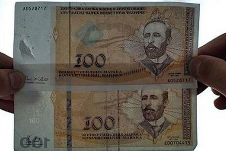 Osumnjičen da je kafanski ceh platio falsifikatom