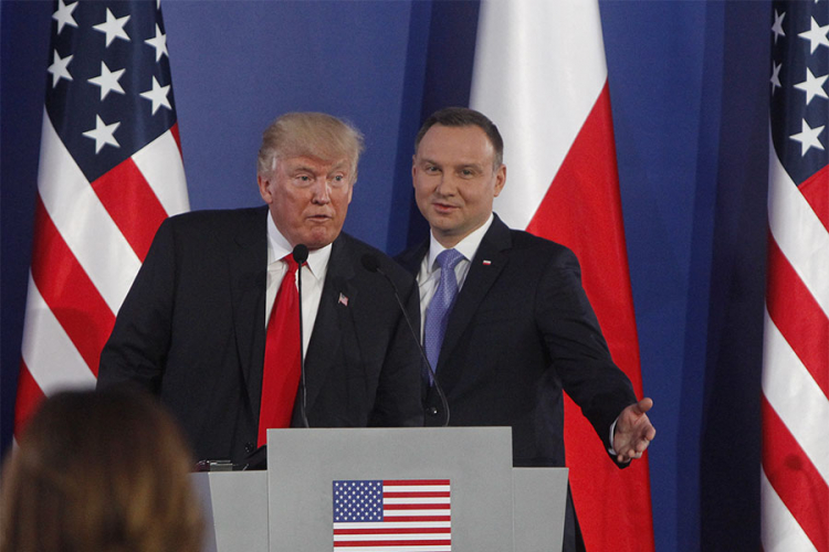 Tramp: SAD i NATO garant mira, Rusija destabilizator