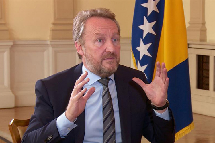 Izetbegović o odluci Ustavnog suda: Svi živimo u nezavisnoj BiH