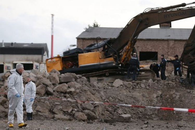 Počela evakuacija 10.000 Poljaka zbog bombe