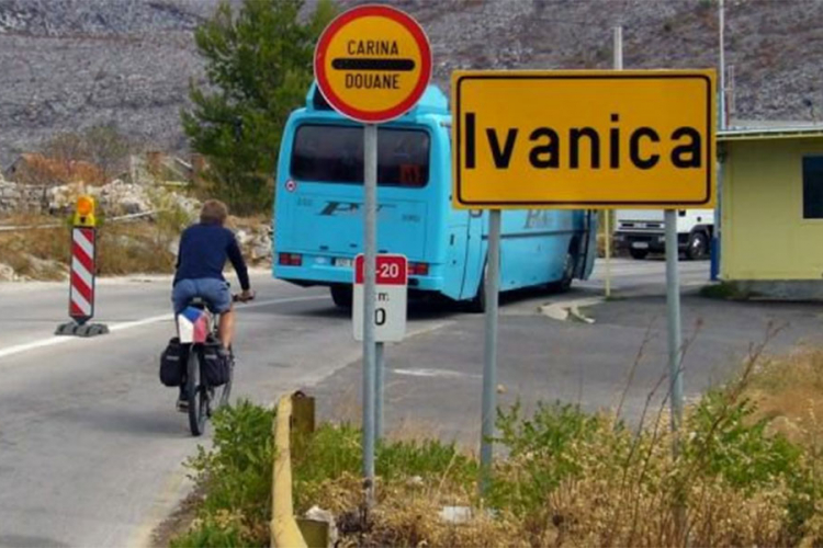 Velike gužve na graničnim prelazima između BiH i Hrvatske