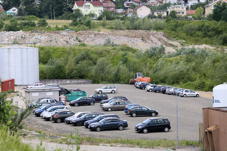 Novih 1.800 parking mjesta kod UKC iduće godine