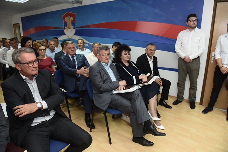 Izbori rješavaju stanje u SDS-u