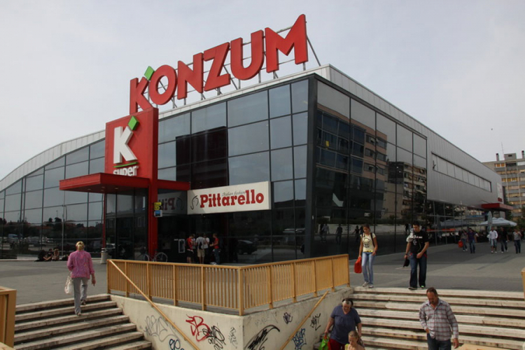 U Hrvatskoj počelo zatvarnje 'Konzumovih' prodavnica