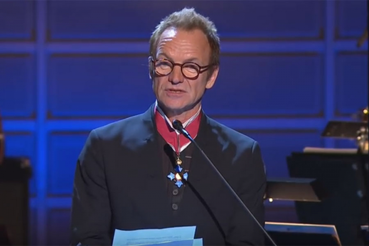 Sting nagradu od 100.000 evra poklanja izbjeglicama u Švedskoj