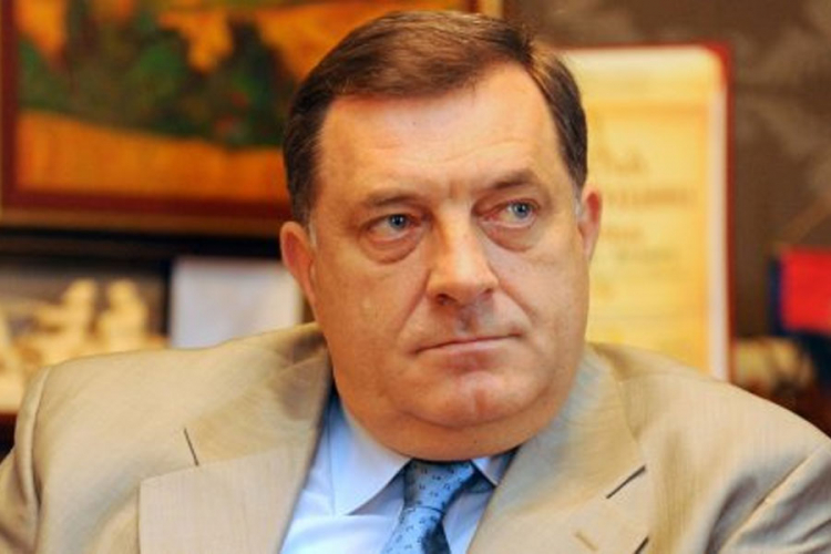 Dodik: Međunarodni faktor osjetio priliku da se "napije krvi srpskom narodu"