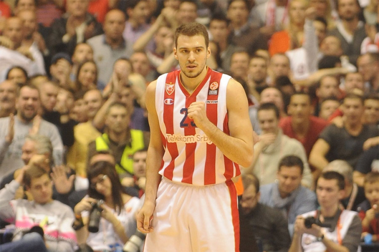Gudurić u Fenerbahčeu, Zvezdi milion evra