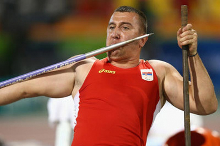 Miloš Zarić prvak svijeta u bacanju koplja