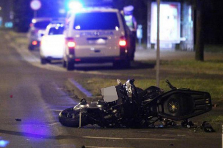 Kod Slavonskog Broda poginula dvojica motociklista