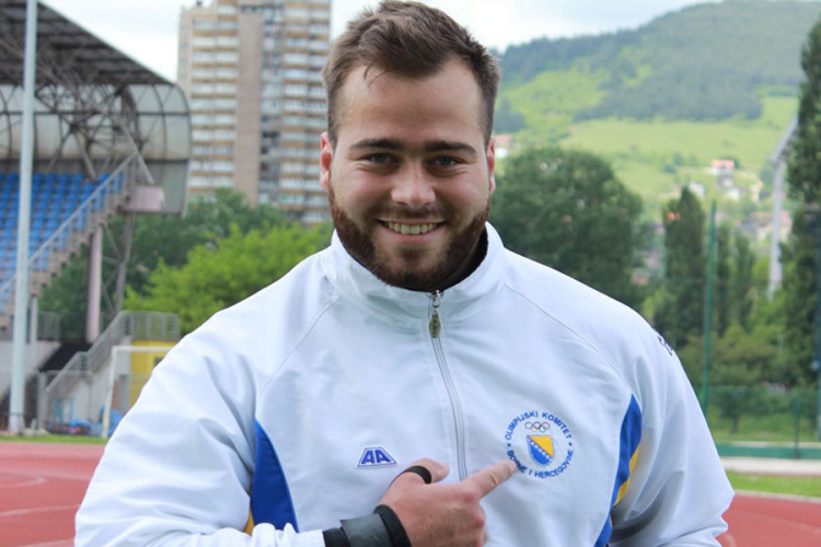 Pezer prvak Balkana