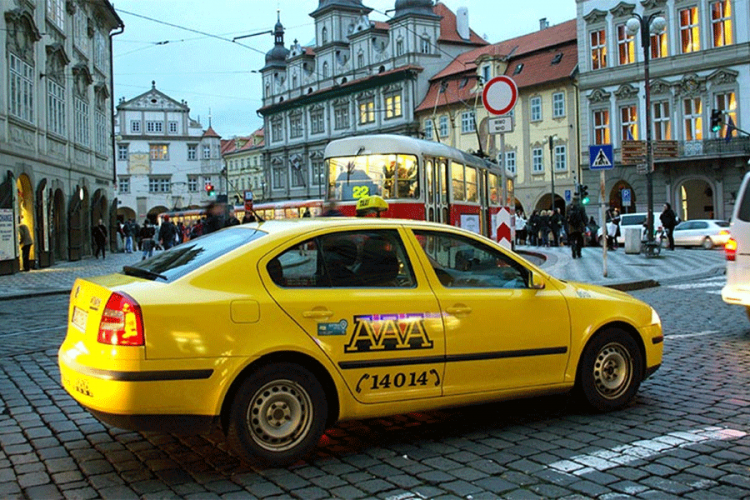 Vožnju od 14 kilometara naplatio 280 evra