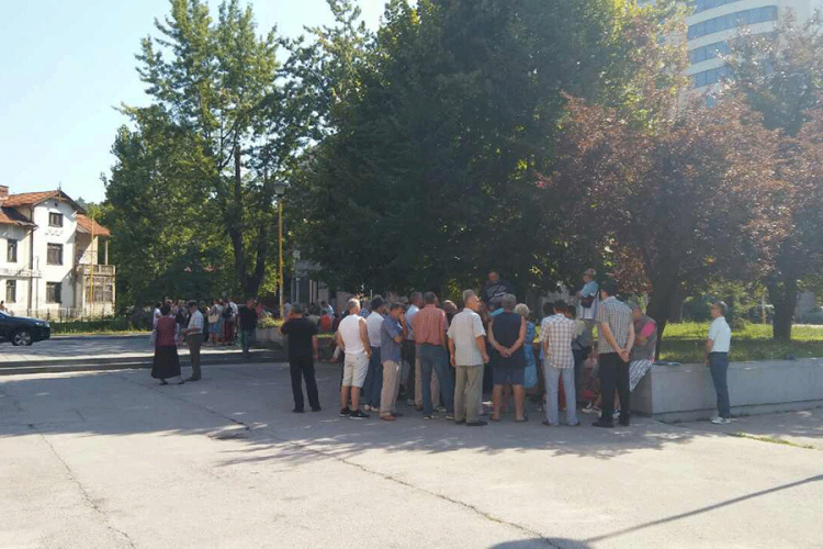 Ojađeni radnici se okupljaju cijelu deceniju