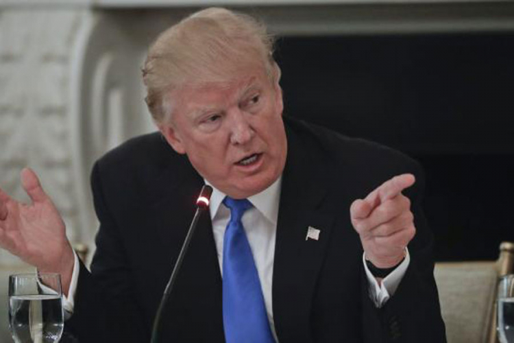 Tramp: Zašto nema istrage o miješanju Ukrajine u američke izbore?