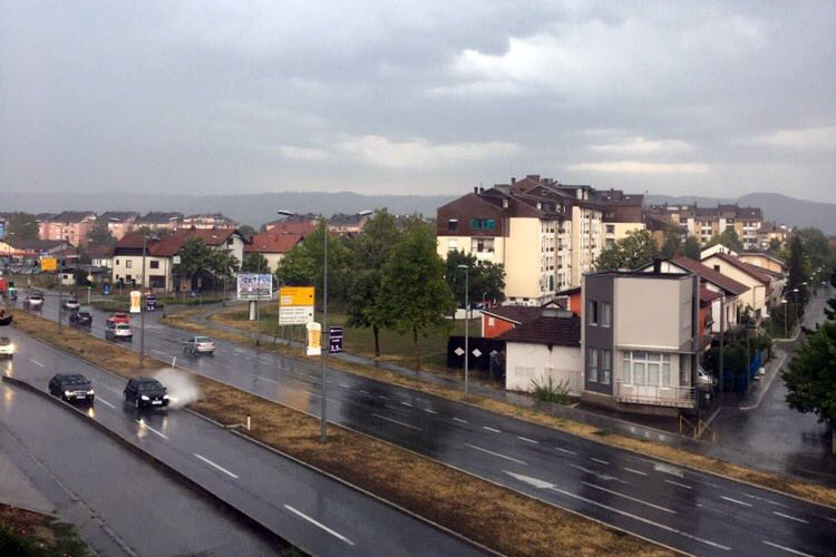 U Gradišci grad veličine lješnika, nevrijeme u Banjaluci i Trnu