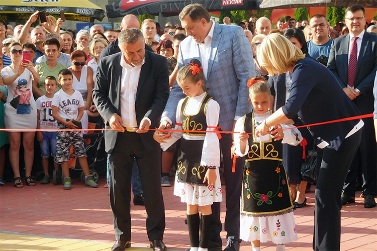 Dodik, Cvijanovićeva i Kovač otvorili Trg patrijarha Pavla u Šipovu