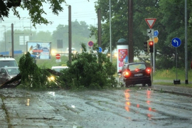 Oluja pogodila Njemačku, poginuo dječak
