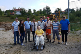 Humanost na djelu: Grade kuću za nepokretnog mladića