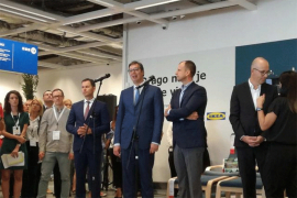 Vučić: Nisam mogao da kupim, ne rade kase