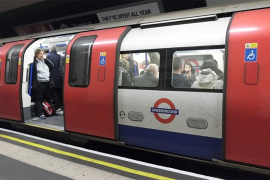 Izbio požar u metrou u Londonu, stanica zatvorena