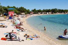 Uhapšen još jedan pedofil: Djecu snimao na plaži