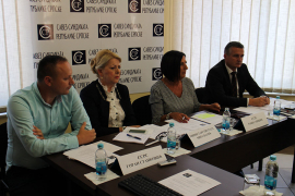 Mišić: Političari vrše strašan pritisak na sindikat