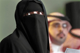 Najčudniji razlozi za razvod u Arabiji: Glava na tanjiru, ukrasi na ...