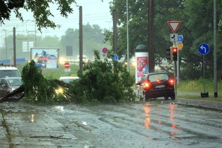 Oluja pogodila Njemačku, poginuo dječak