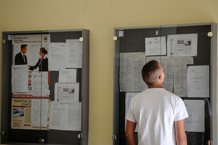 Sa evidencije Zavoda za zapošljavanje obrisano 19.249 lica
