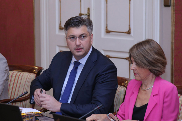 Plenković naredio Tolušiću: Što prije naći rješenje za takse