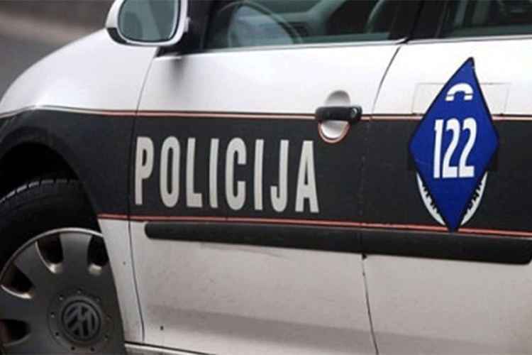 Preminuo od povreda koje je zadobio u saobraćajnoj nesreći kod Lukavca