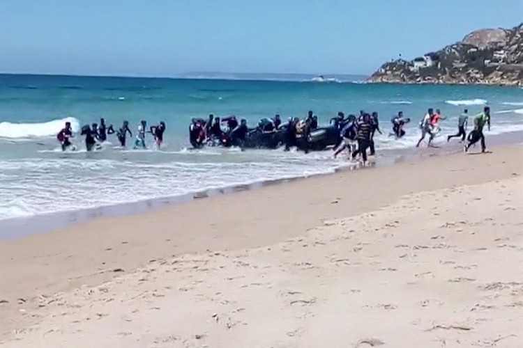 U Evropu 2017. stiglo duplo manje migranata nego 2016.