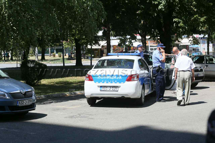 U Banjaluci pronađeno tijelo muškarca, bacio se sa balkona?
