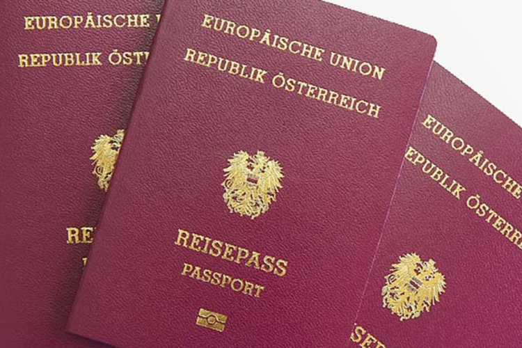 Među naturalizovanim Austrijancima najviše državljana BiH