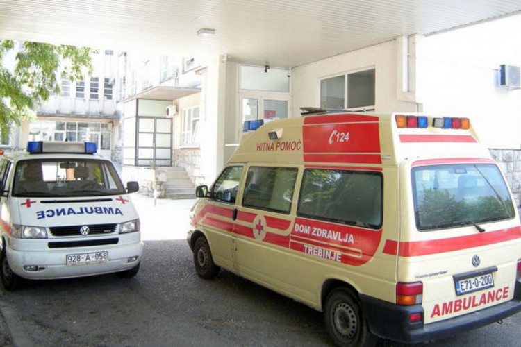 Dječak pao sa zgrade